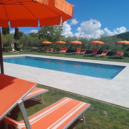Agriturismo Santa Caterina カステルヌオーヴォ・ディ・ヴァル・ディ・チェーチナ エクステリア 写真