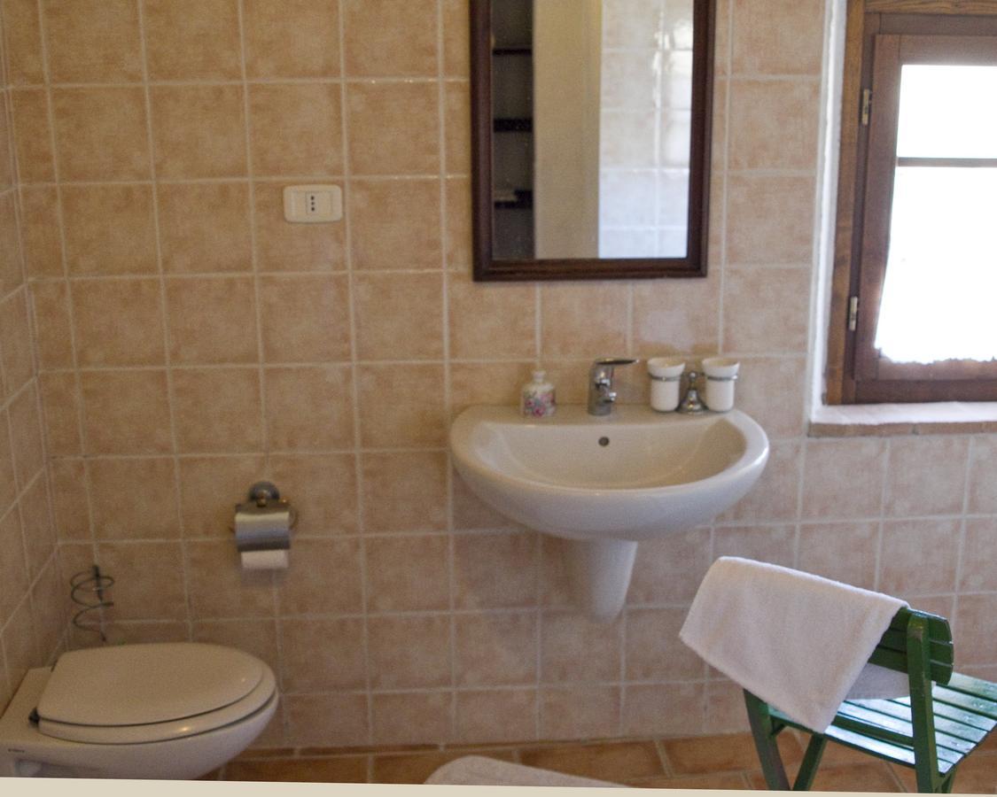 Agriturismo Santa Caterina カステルヌオーヴォ・ディ・ヴァル・ディ・チェーチナ 部屋 写真
