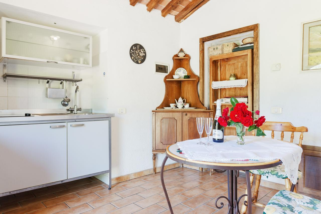 Agriturismo Santa Caterina カステルヌオーヴォ・ディ・ヴァル・ディ・チェーチナ エクステリア 写真
